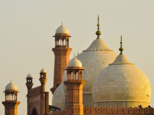 Badshahi Mosque Lahore trip by innerasia travels.