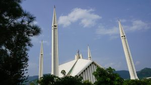 Explore 10 Best Places to visit in Pakistan with Family 2026