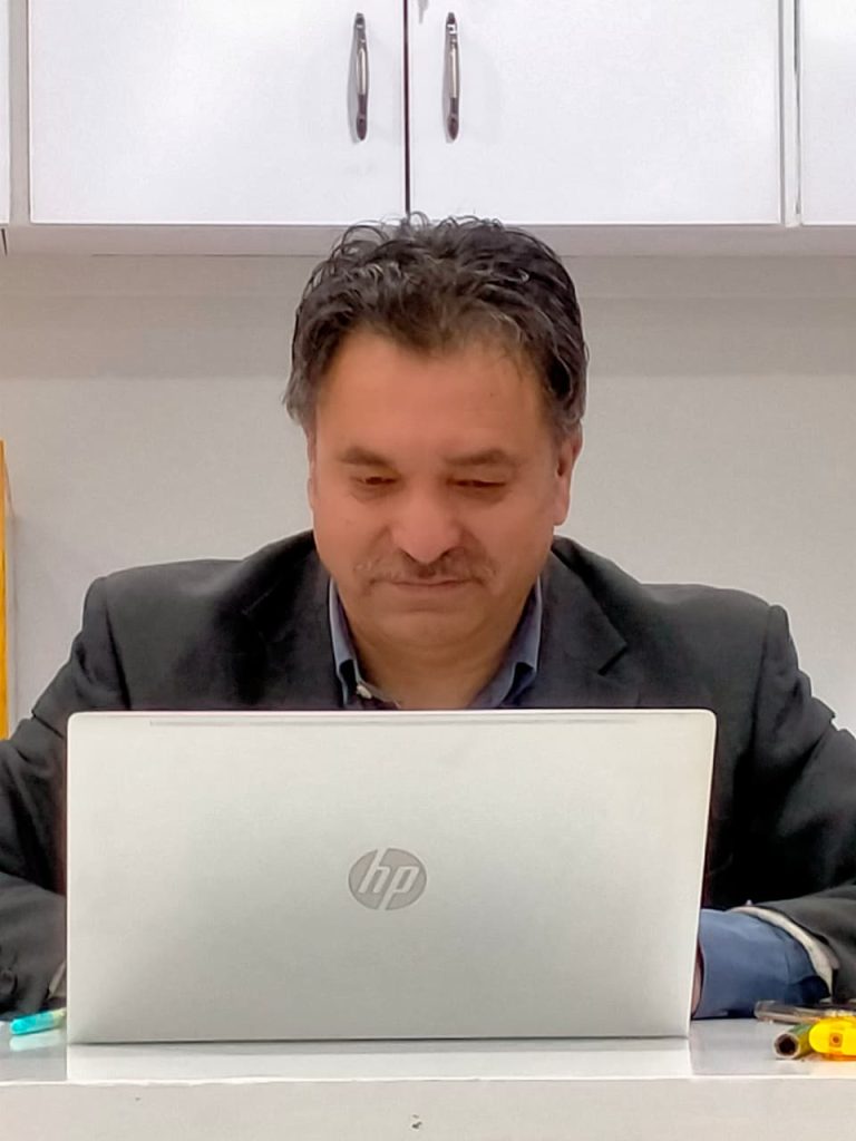 Guide InnerAsia Travels